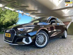 Zwart Gebruikt 2021 Audi A3 Business Sedan | € 18.950 (Goede deal)