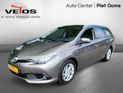 Grijs Gebruikt 2016 Toyota Auris Trend Hatchback | € 16.450 (Eerlijke prijs)