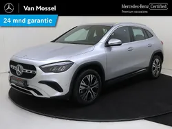 Grijs Gebruikt 2023 Mercedes GLA250 Luxury SUV | € 41.945 (Eerlijke prijs)