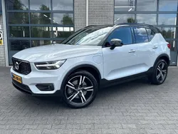 Wit Gebruikt 2020 Volvo XC40 R-Design SUV | € 29.950 (Eerlijke prijs)