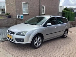 Grijs Gebruikt 2007 Ford Focus Futura Stationwagen | € 2.950 (Iets duurder)