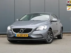 Grijs Gebruikt 2020 Volvo V40 Stationwagen | € 16.950 (Eerlijke prijs)