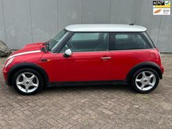 Rood Gebruikt 2004 Mini Cooper Chili Hatchback | € 2.450 (Iets duurder)