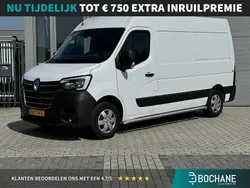 Wit Gebruikt 2023 Renault Master Van | € 23.057 (Goede deal)