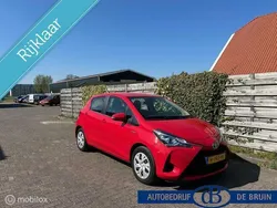 Rood Gebruikt 2020 Toyota Yaris Active Hatchback | € 15.950 (Eerlijke prijs)