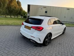 Wit Gebruikt 2020 Mercedes A180 Business Hatchback | € 27.500 (Duur)
