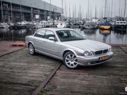 Grijs Gebruikt 2004 Jaguar XJ Executive Sedan | € 9.950