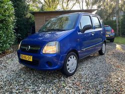 Blauw Gebruikt 2005 Opel Agila Hatchback | € 1.390 (Eerlijke prijs)