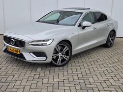 Grijs Gebruikt 2020 Volvo S60 Inscription Sedan | € 31.995 (Super prijs)