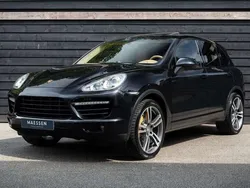 Zwart, metallic lak Gebruikt 2010 Porsche Cayenne Turbo SUV | € 54.950