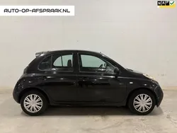 Zwart, metallic lak Gebruikt 2003 Nissan Micra Tekna Hatchback | € 1.977 (Eerlijke prijs)
