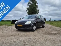 Zwart Gebruikt 2003 Ford Fiesta Hatchback | € 699 (Eerlijke prijs)