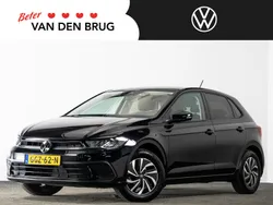 Zwart Gebruikt 2024 VW Polo Edition Hatchback | € 23.295 (Eerlijke prijs)