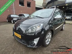 Zwart Gebruikt 2007 Renault Twingo GT Hatchback | € 1.750 (Eerlijke prijs)