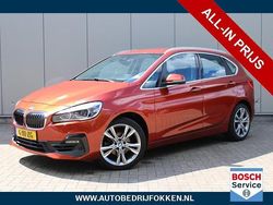 Oranje Gebruikt 2020 BMW 218 Executive Stationwagen | € 18.650 (Goede deal)