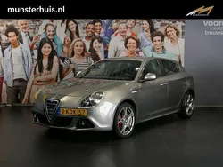 Grijs Gebruikt 2013 Alfa Romeo Giulietta Business Hatchback | € 10.950 (Duur)