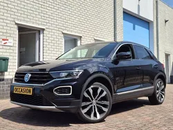 Zwart Gebruikt 2019 VW T-Roc SUV | € 21.950 (Eerlijke prijs)