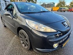 Zwart Gebruikt 2008 Peugeot 207 CC Roland Garros Cabriolet | € 1.249 (Super prijs)