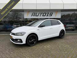 Wit Gebruikt 2020 VW Polo Highline Hatchback | € 22.919 (Eerlijke prijs)