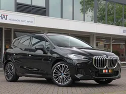 Zwart Gebruikt 2023 BMW 230 M Sport Stationwagen | € 49.800 (Duur)
