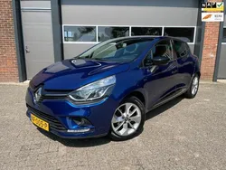 Blauw Gebruikt 2017 Renault Clio IV LIMITED Hatchback | € 8.745 (Goede deal)