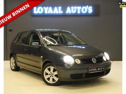 Blauw Gebruikt 2002 VW Polo Comfortline Hatchback | € 2.999 (Iets duurder)