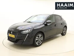 Zwart Gebruikt 2022 Peugeot 208 Allure Hatchback | € 19.945 (Eerlijke prijs)