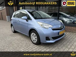 Blauw Gebruikt 2012 Toyota Verso-S Comfort MPV | € 7.950 (Eerlijke prijs)