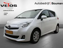 Wit Gebruikt 2012 Toyota Verso-S MPV | € 7.950 (Eerlijke prijs)