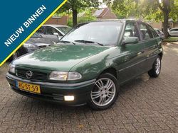 Groen Gebruikt 1997 Opel Astra Hatchback | € 1.750