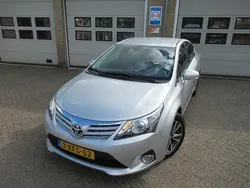 Grijs Gebruikt 2012 Toyota Avensis Comfort Sedan | € 10.500 (Eerlijke prijs)