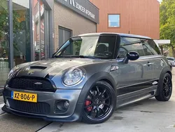 Grijs Gebruikt 2008 Mini John Cooper Works Hatchback | € 5.950 (Eerlijke prijs)