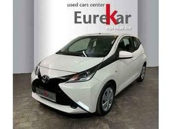 Wit Gebruikt 2017 Toyota Aygo X-play Hatchback | € 8.499 (Goede deal)