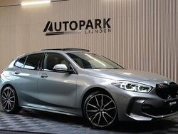 Grijs Gebruikt 2023 BMW 118 Executive Hatchback | € 29.950 (Iets duurder)
