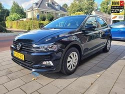 Zwart Gebruikt 2020 VW Polo Comfortline Hatchback | € 16.750 (Eerlijke prijs)