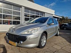 Grijs Gebruikt 2006 Peugeot 307 Stationwagen | € 999 (Duur)