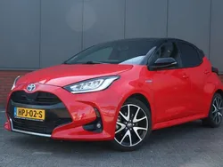 Rood Gebruikt 2020 Toyota Yaris Hybrid Edition Hatchback | € 18.950 (Goede deal)