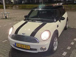 Wit Gebruikt 2008 Mini Cooper Hatchback | € 2.950 (Iets duurder)