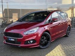 Rood (metallic) Gebruikt 2018 Ford S-MAX ST-Line MPV | € 26.889 (Eerlijke prijs)