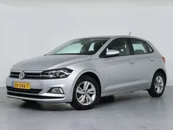 Grijs, metallic lak Gebruikt 2019 VW Polo Comfortline Hatchback | € 12.900 (Goede deal)