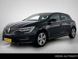 Zwart Gebruikt 2021 Renault Mégane IV Intens Hatchback | € 19.950 (Eerlijke prijs)