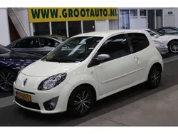 Geel Gebruikt 2011 Renault Twingo Night&Day Hatchback | € 2.244 (Eerlijke prijs)