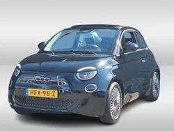 Zwart Gebruikt 2022 Fiat 500e Icon | € 20.925 (Super prijs)