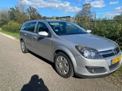 Zilver Gebruikt 2006 Opel Astra Essentia Stationwagen | € 2.250 (Eerlijke prijs)