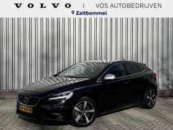 Zwart Gebruikt 2019 Volvo V40 Hatchback | € 23.950 (Duur)