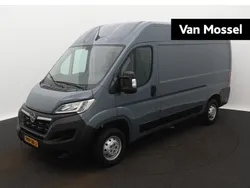 Grijs Gebruikt 2023 Opel Movano Van | € 23.440 (Goede deal)