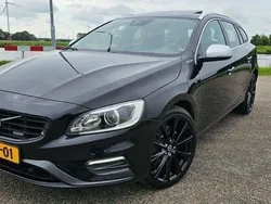 Zwart Gebruikt 2014 Volvo V60 R-Design Stationwagen | € 9.950 (Eerlijke prijs)