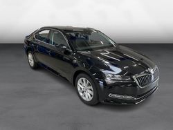 Zwart Gebruikt 2023 Skoda Superb Style | € 39.298