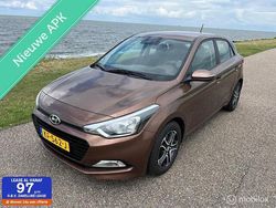 Bruin Gebruikt 2016 Hyundai i20 Hatchback | € 5.900 (Goede deal)