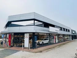 Grijs Gebruikt 2014 Toyota Auris Hybrid Hatchback | € 13.950 (Eerlijke prijs)